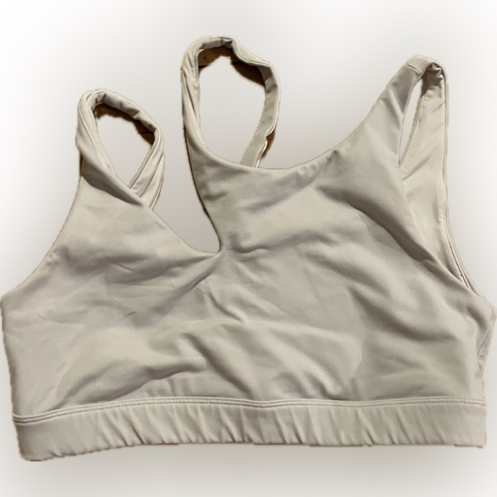 Alo sports bra